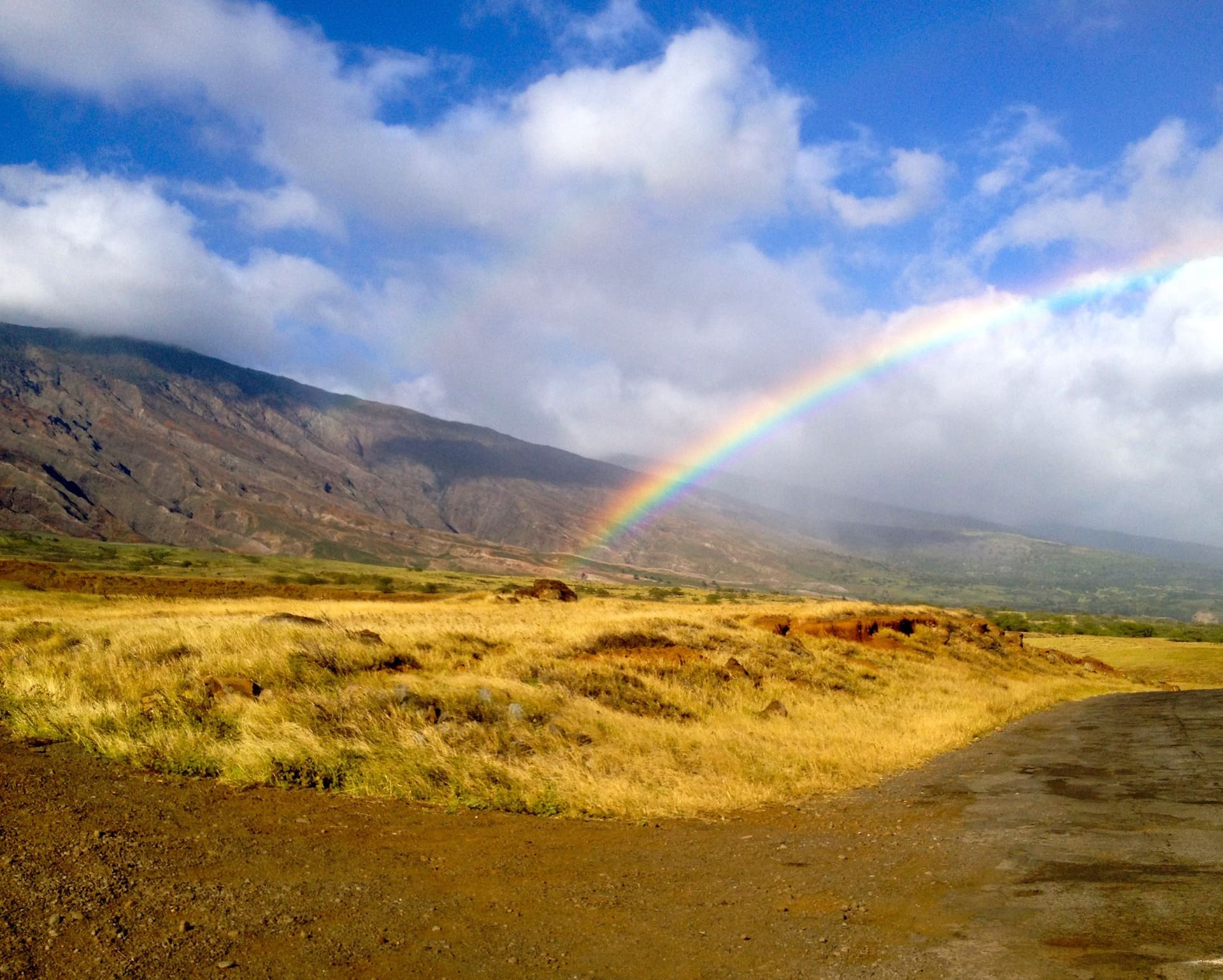KaupoRainbow - All the Way Around - Holo Holo Maui Tours